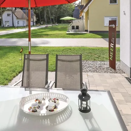 Holiday home Reetdachhaus 12 Auf Usedom
