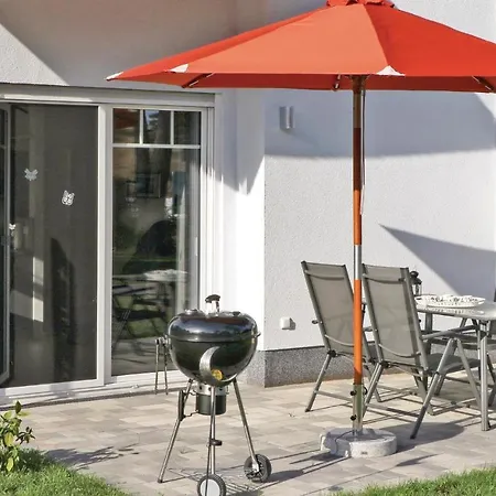 Holiday home Reetdachhaus 12 Auf Usedom
